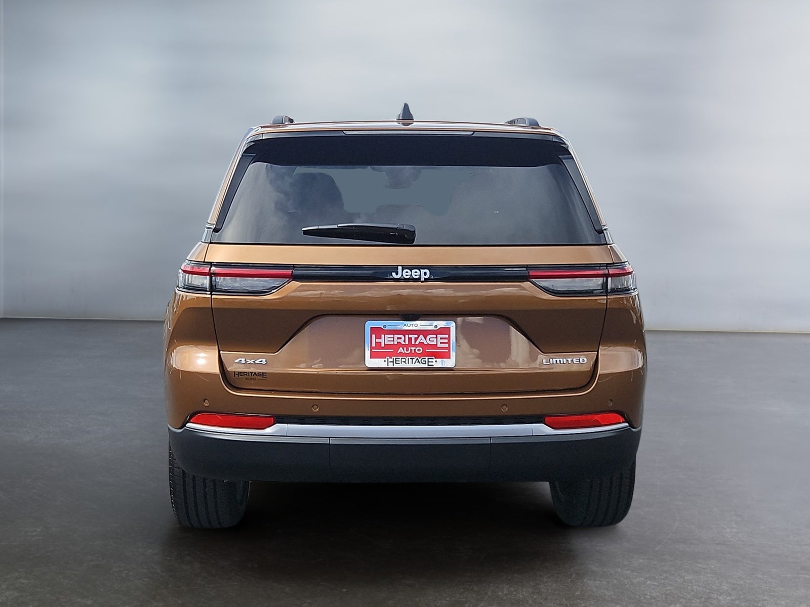 2027 Jeep Grand Cherokee GRAND CHEROKEE LIMITED 4X4