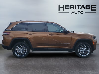 2027 Jeep Grand Cherokee GRAND CHEROKEE LIMITED 4X4
