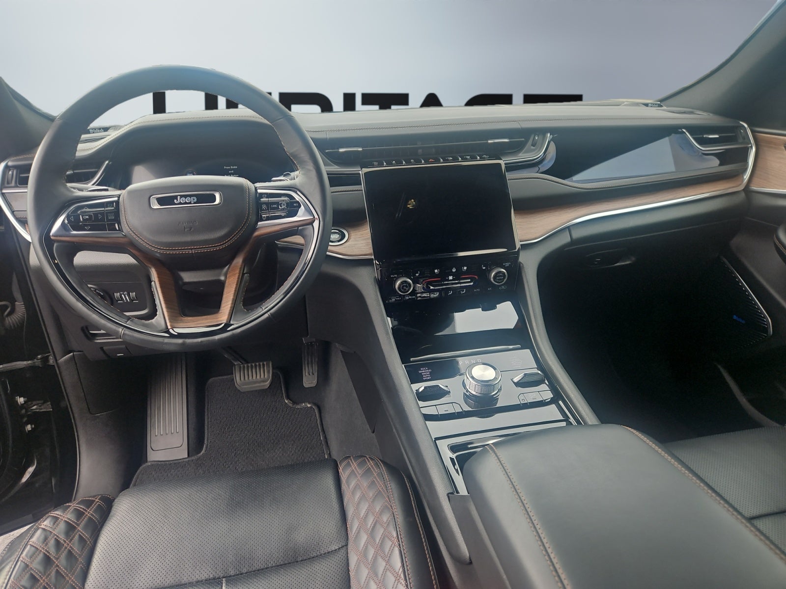 2023 Jeep Grand Cherokee Summit 4x4