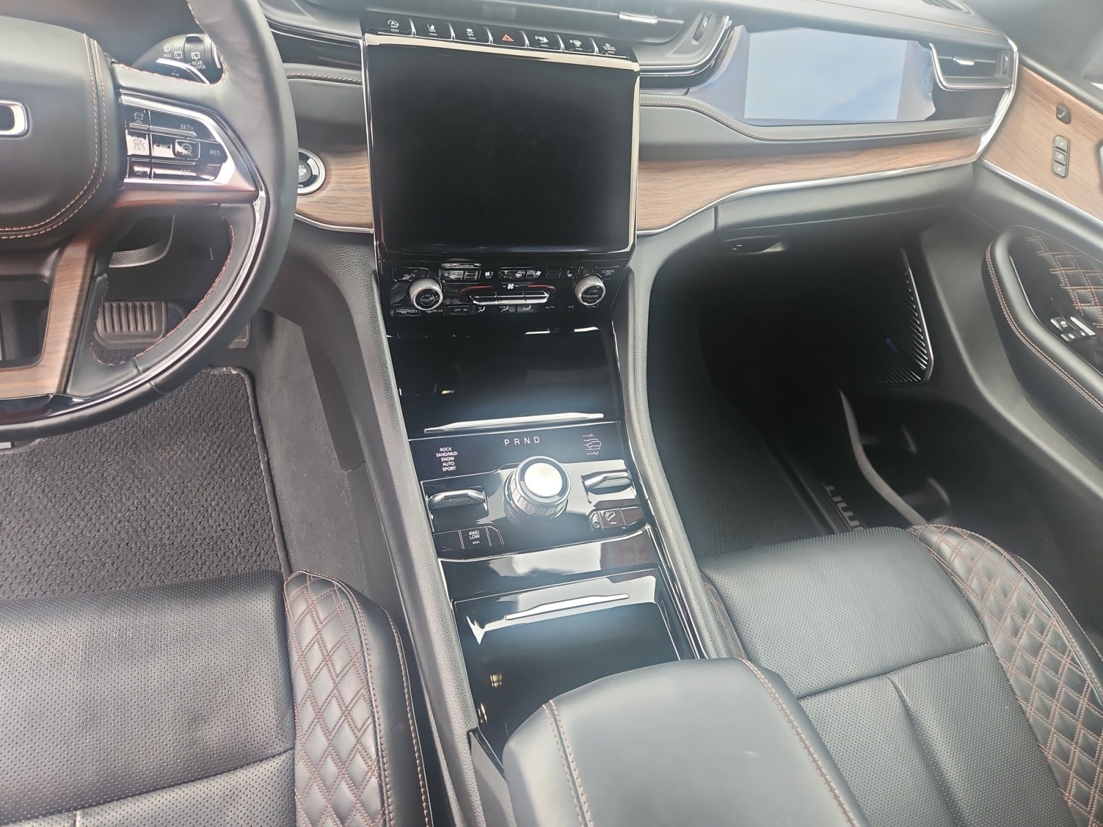 2023 Jeep Grand Cherokee Summit 4x4