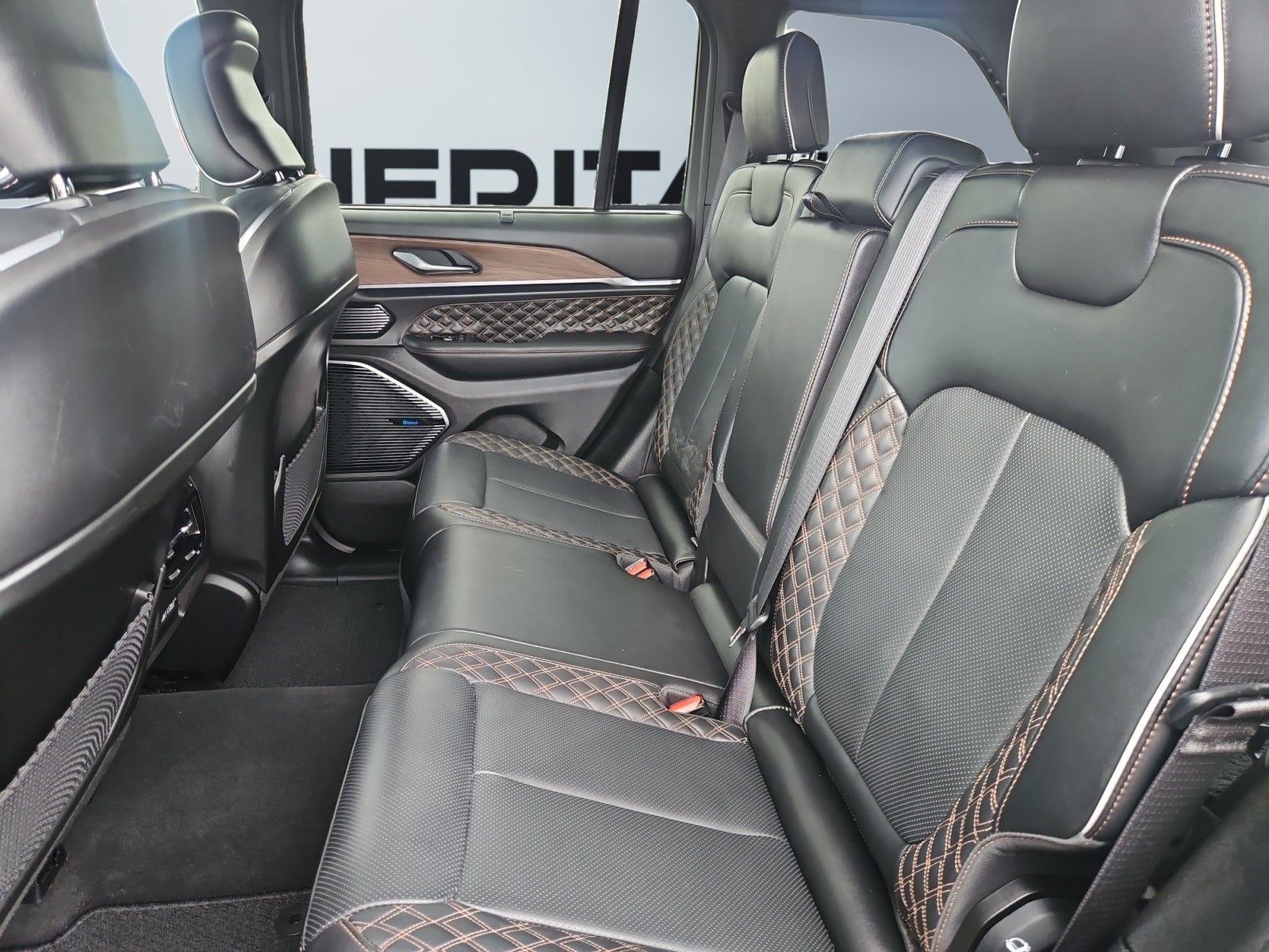 2023 Jeep Grand Cherokee Summit 4x4
