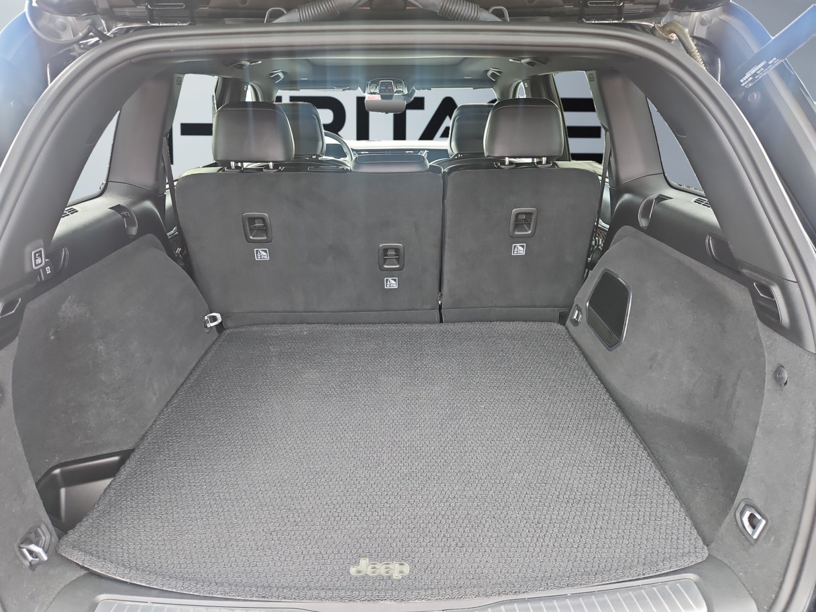 2023 Jeep Grand Cherokee Summit 4x4