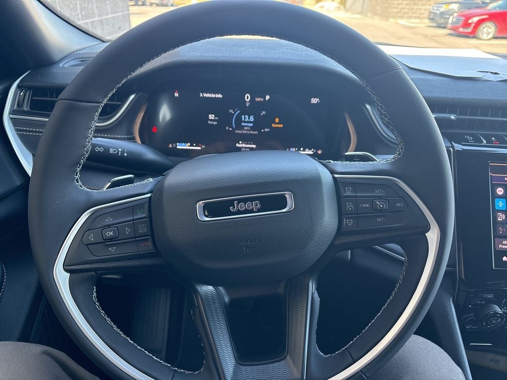 2025 Jeep Grand Cherokee GRAND CHEROKEE L ALTITUDE X 4X4