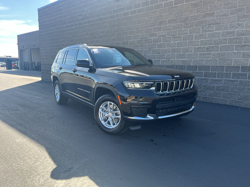 2025 Jeep Grand Cherokee GRAND CHEROKEE L LAREDO X 4X4