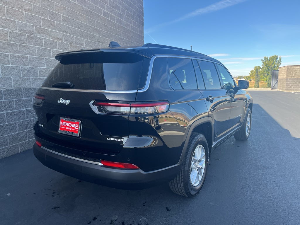 2025 Jeep Grand Cherokee GRAND CHEROKEE L LAREDO X 4X4