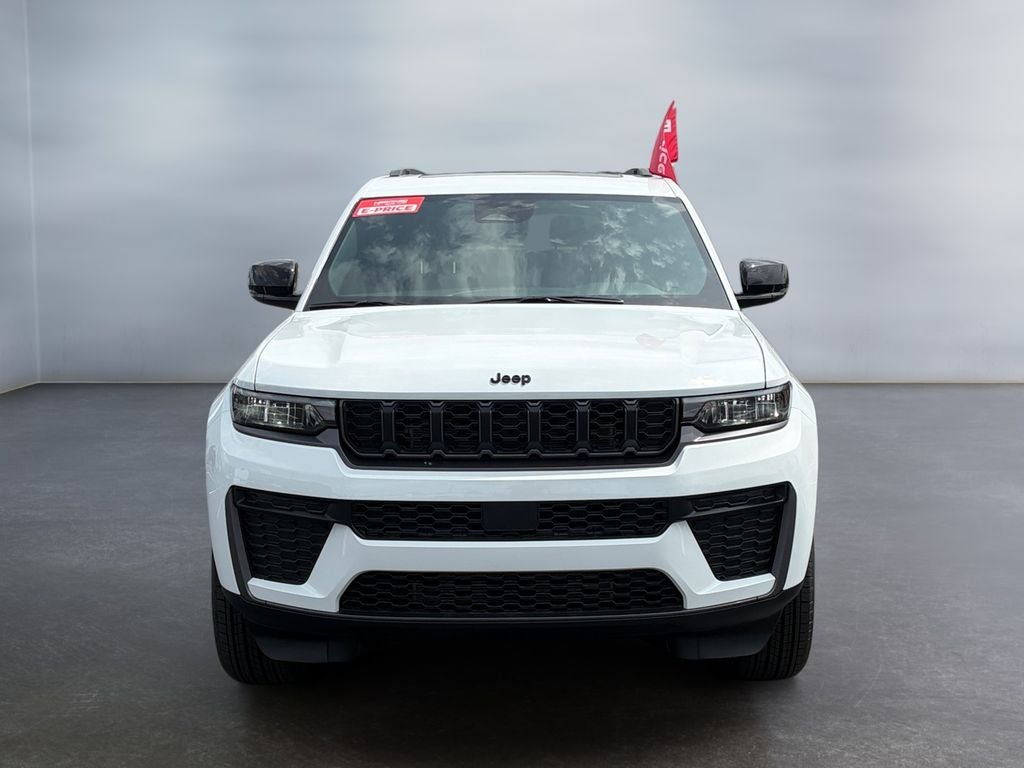2026 Jeep Grand Cherokee GRAND CHEROKEE L LAREDO ALTITUDE 4X4