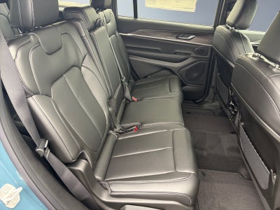 2027 Jeep Grand Cherokee GRAND CHEROKEE L LIMITED 4X4