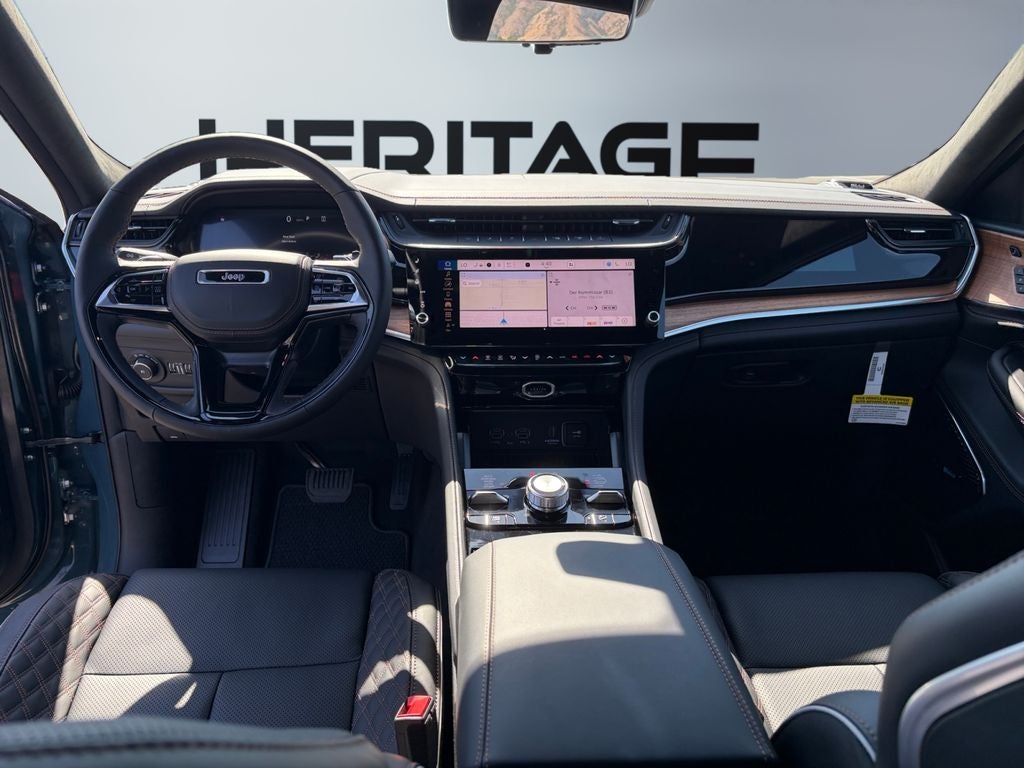2026 Jeep Grand Cherokee GRAND CHEROKEE L SUMMIT 4X4