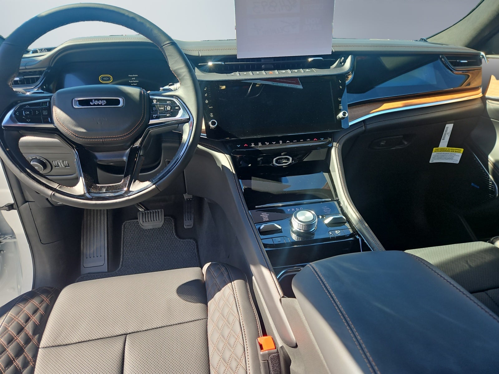 2027 Jeep Grand Cherokee GRAND CHEROKEE L SUMMIT 4X4