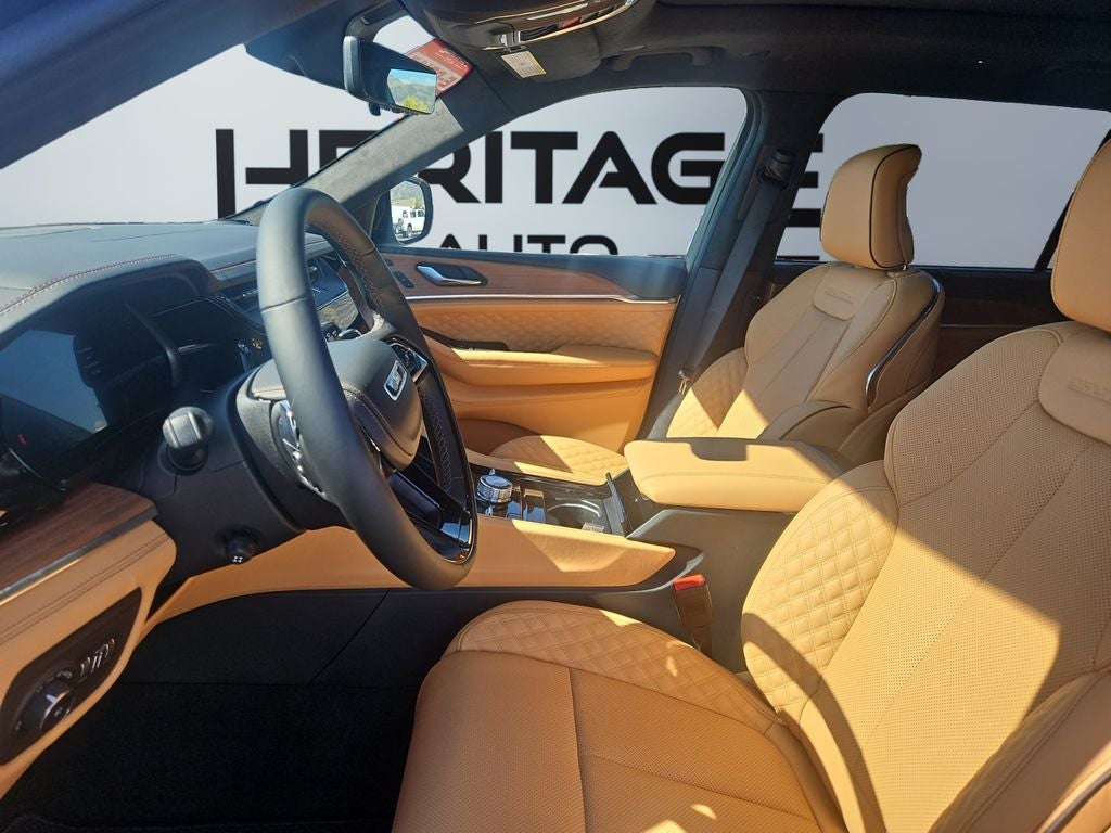2026 Jeep Grand Cherokee GRAND CHEROKEE L SUMMIT 4X4