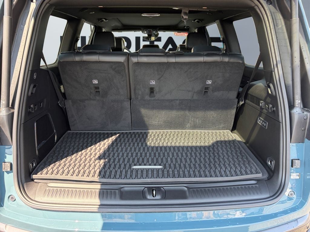 2026 Jeep Grand Wagoneer GRAND WAGONEER UPLAND 4X4