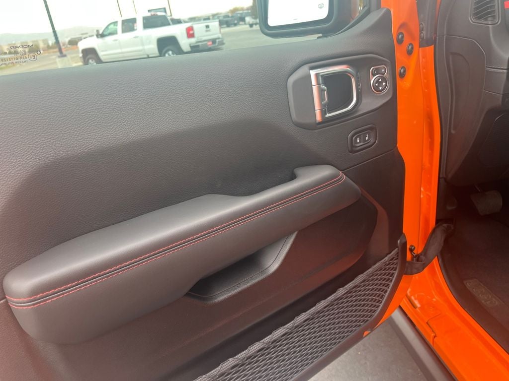 2025 Jeep Gladiator GLADIATOR RUBICON 4X4