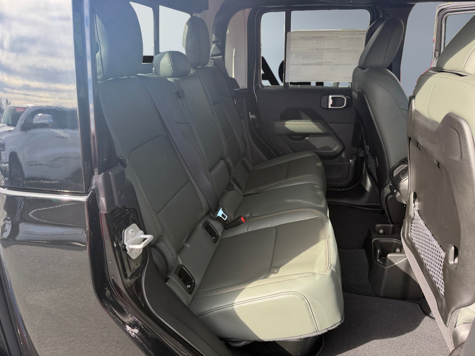 2027 Jeep Gladiator GLADIATOR MOJAVE 4X4