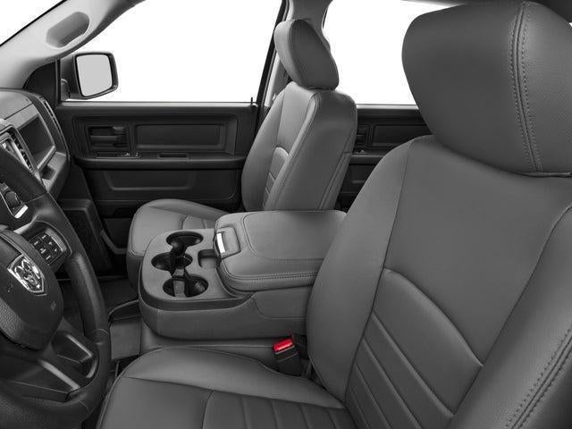 2017 RAM 1500 Express Crew Cab 4x4 5'7' Box