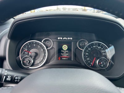 2022 RAM 1500 Lone Star Quad Cab 4x4 6'4' Box