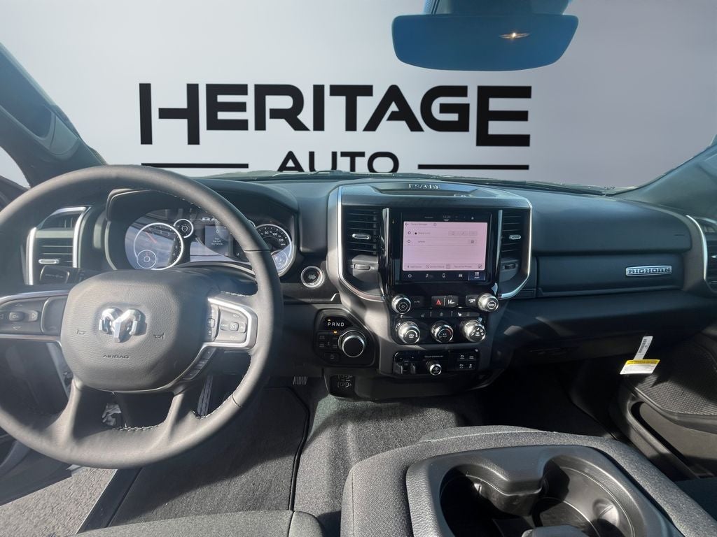 2025 RAM Ram 1500 RAM 1500 BIG HORN CREW CAB 4X4 5'7' BOX