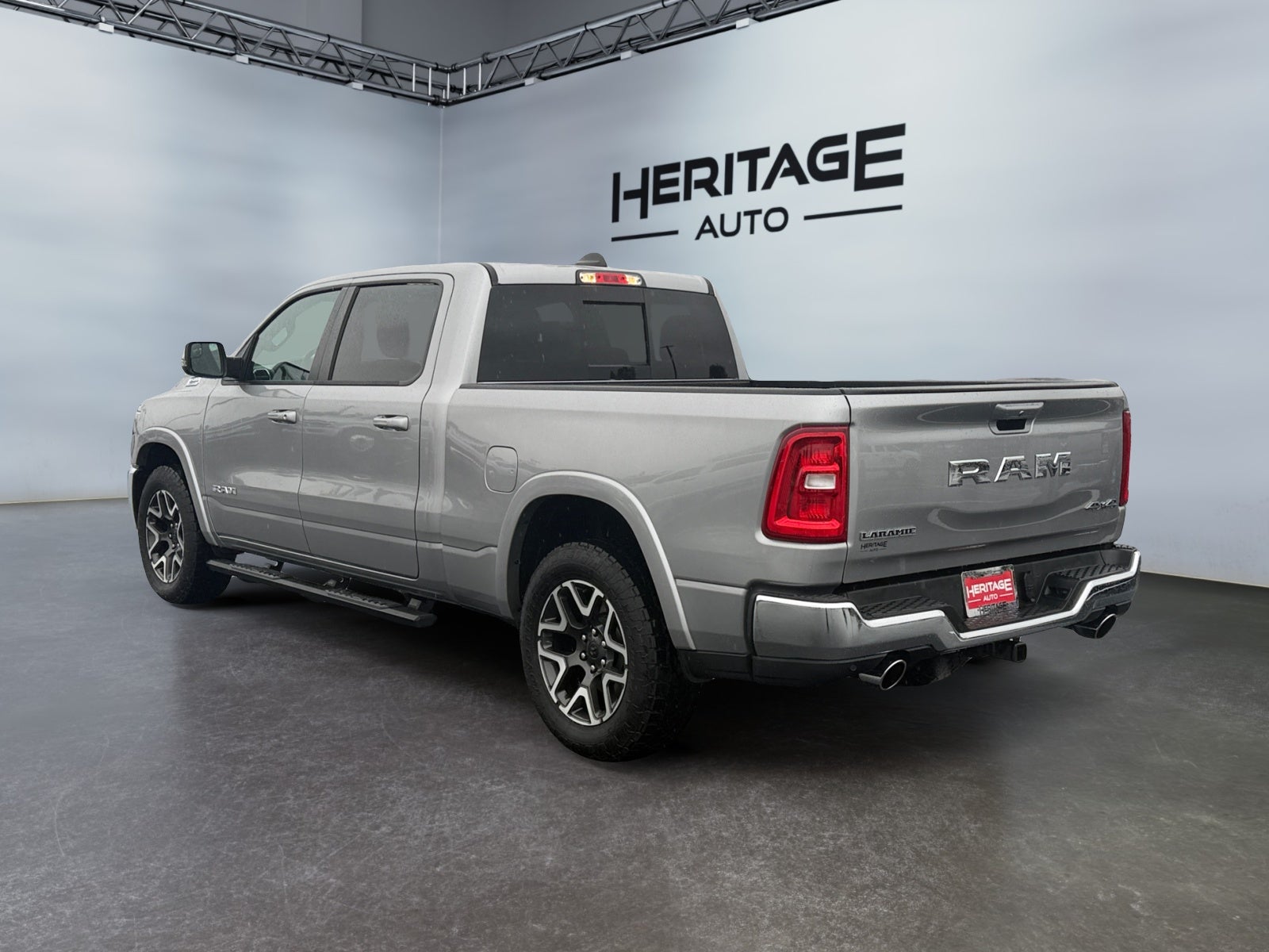 2025 RAM 1500 Laramie Crew Cab 4x4 6'4' Box