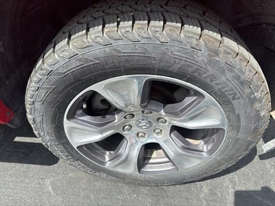 2020 RAM 1500 Laramie Crew Cab 4x4 6'4' Box