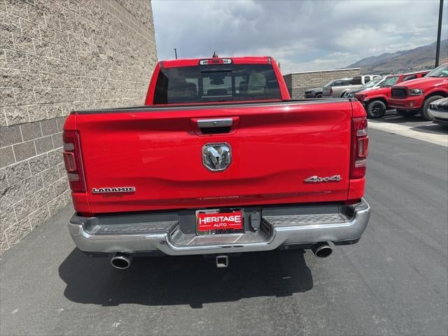 2020 RAM 1500 Laramie Crew Cab 4x4 6'4' Box