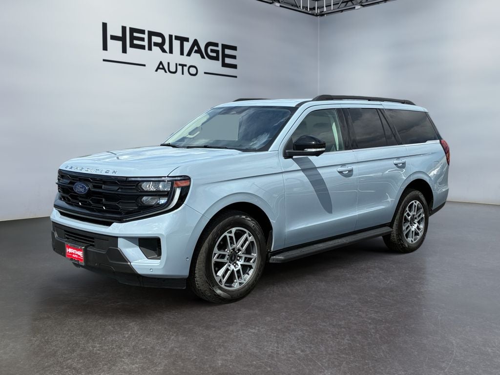 2025 Ford Expedition Active 4x4's photo