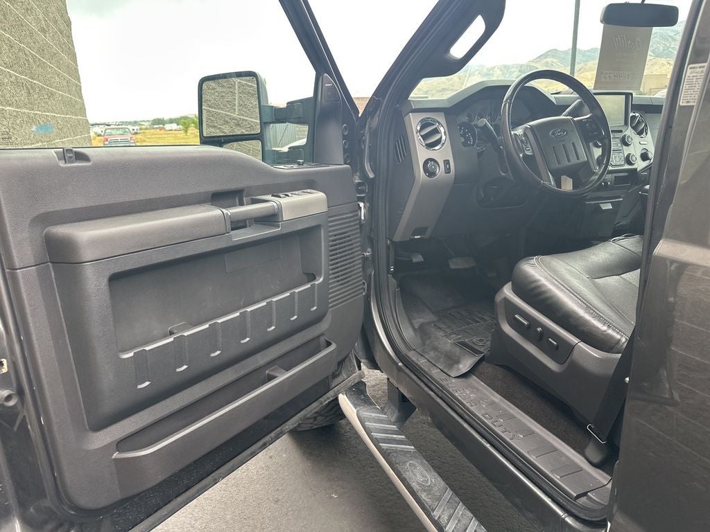 2016 Ford F-350 LARIAT