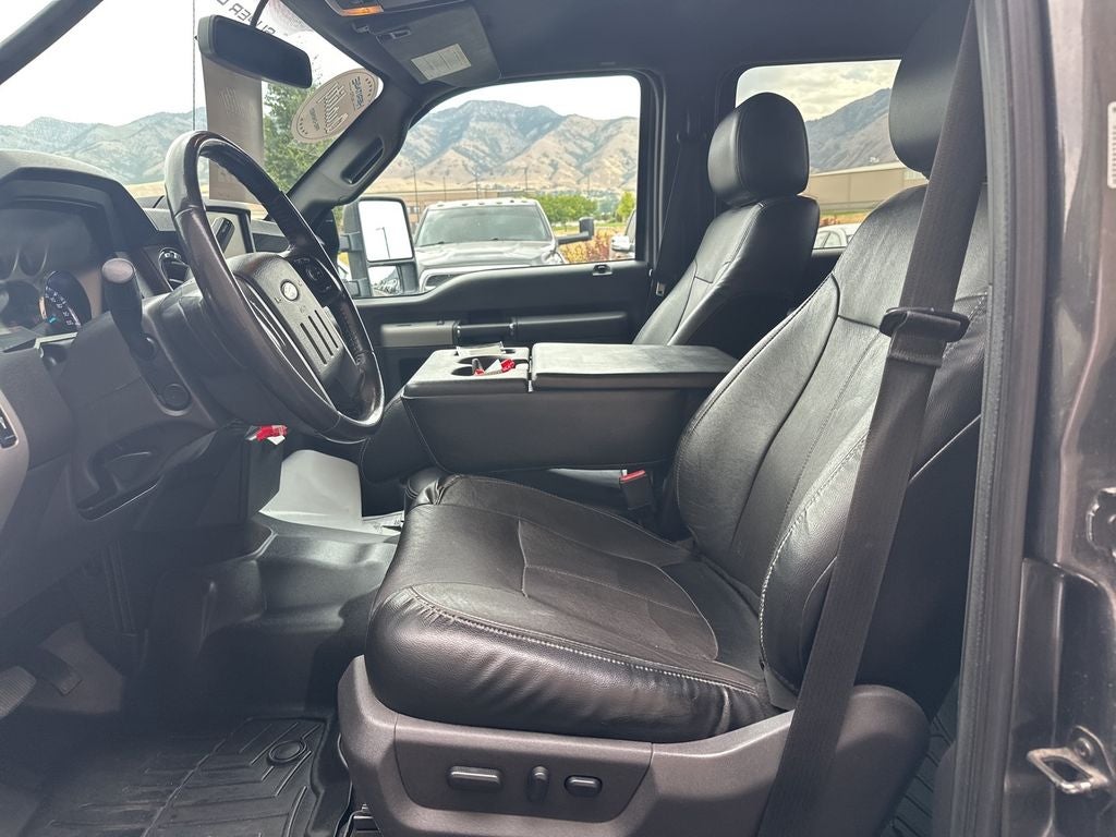 2016 Ford F-350 LARIAT