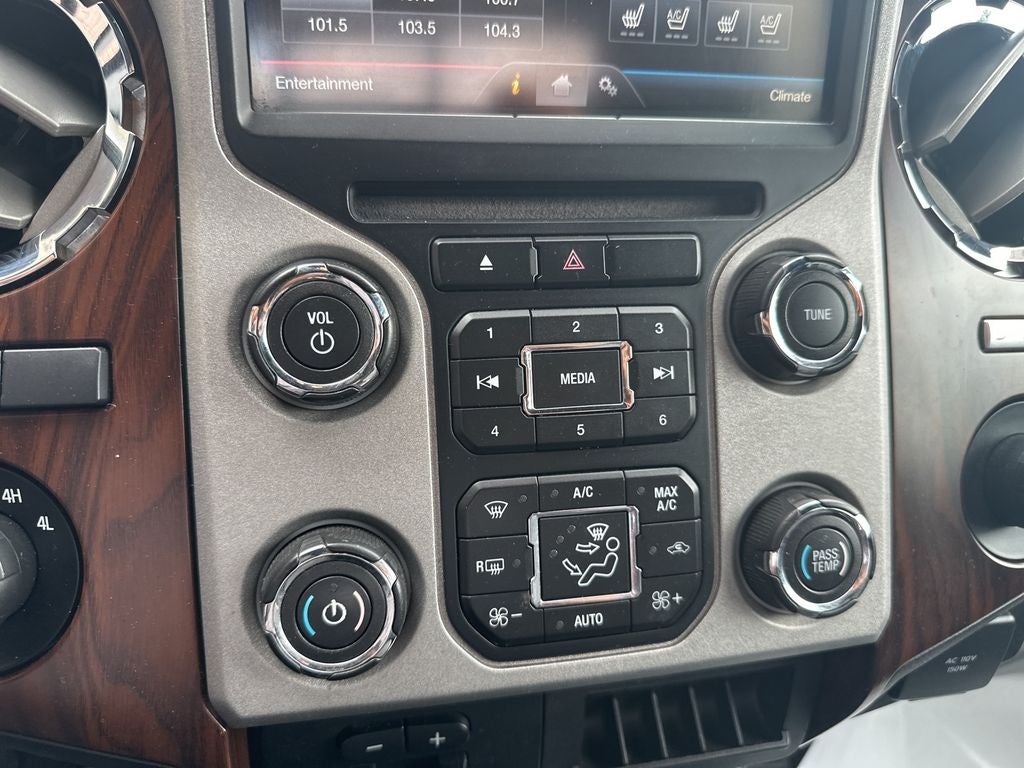 2016 Ford F-350 LARIAT