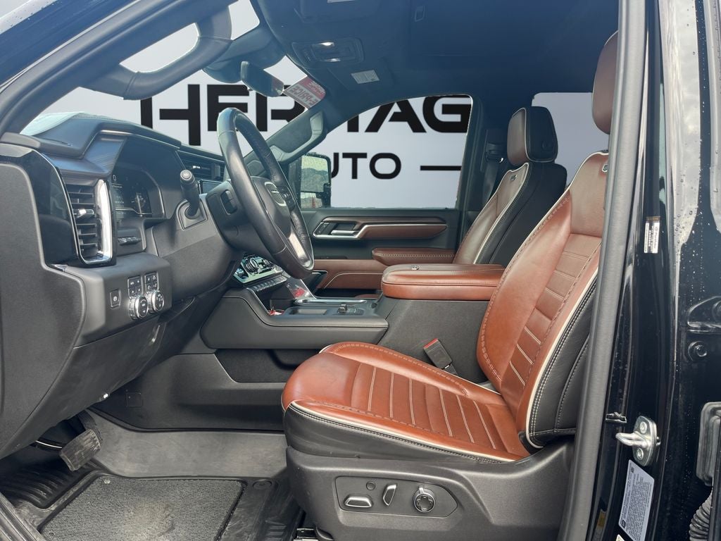 2024 GMC Sierra 3500HD 4WD Crew Cab Standard Bed Denali Ultimate