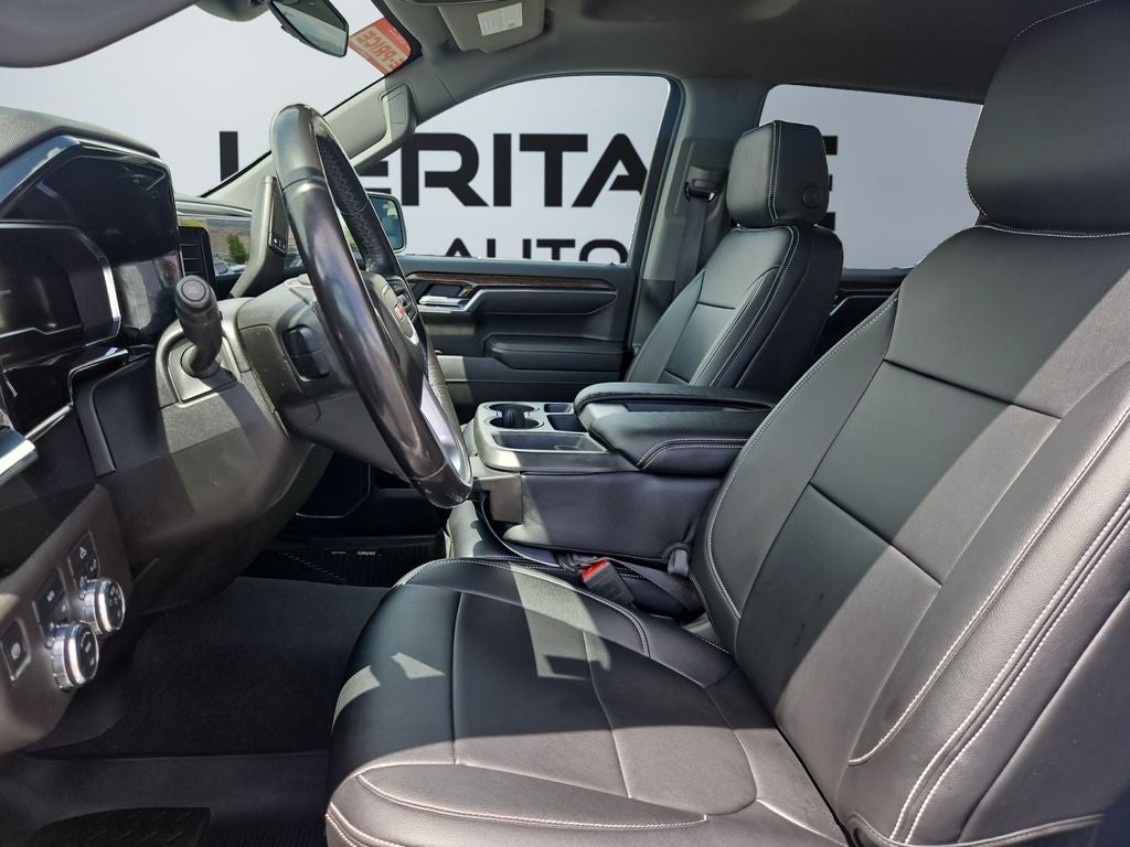 2022 GMC Sierra 1500 4WD Crew Cab Standard Box Elevation