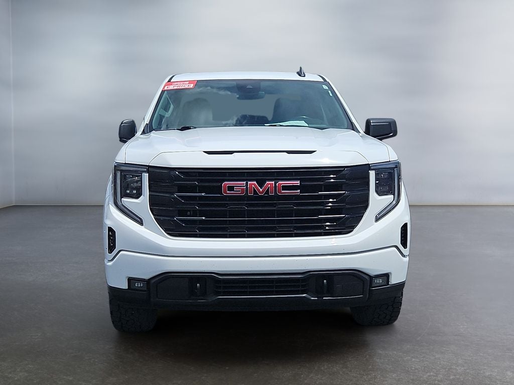 2022 GMC Sierra 1500 4WD Crew Cab Standard Box Elevation