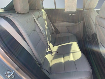 2023 Cadillac XT4 AWD Premium Luxury