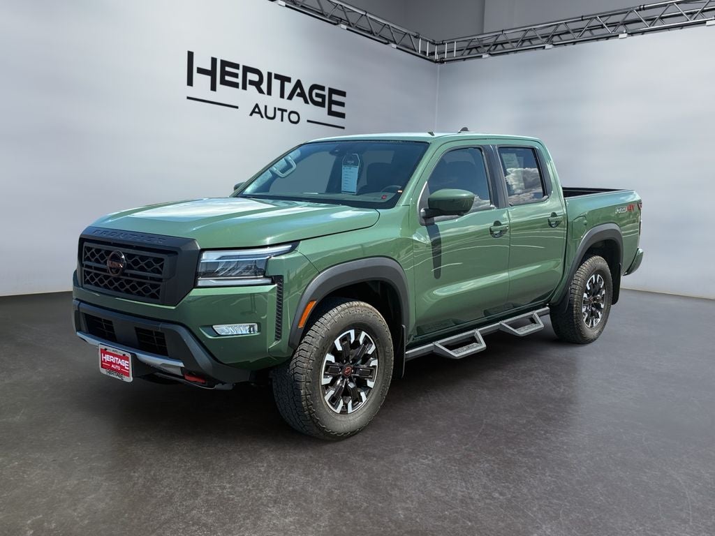 2023 Nissan Frontier PRO-4X Crew Cab 4X4's photo