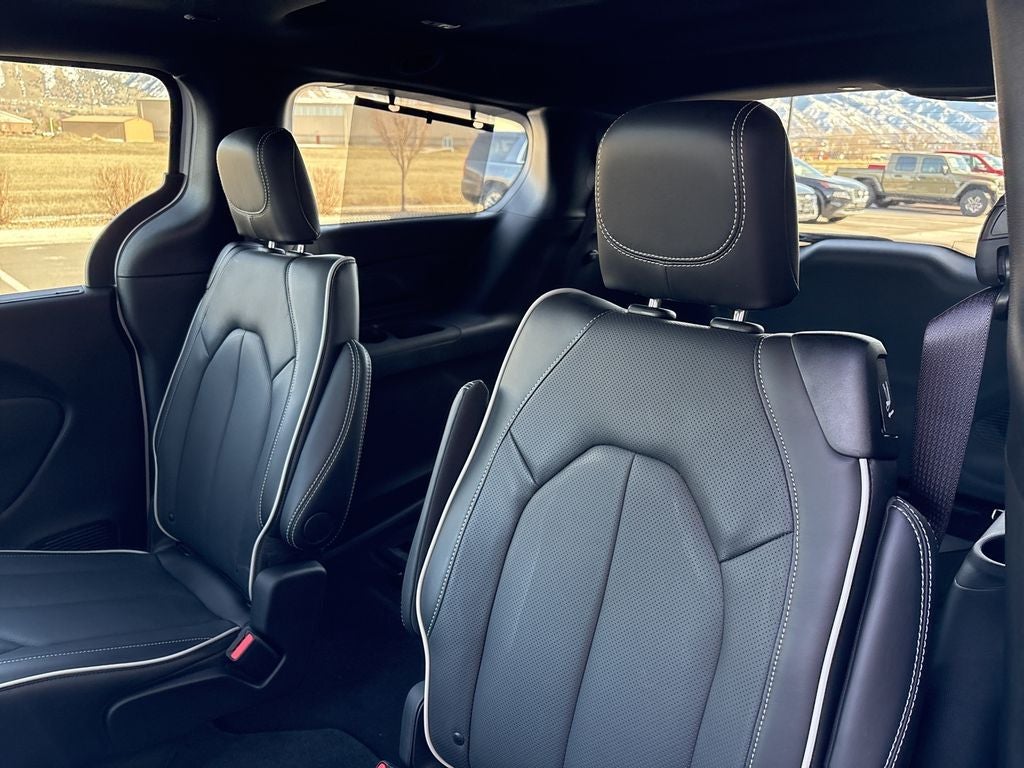 2024 Chrysler Pacifica PACIFICA LIMITED