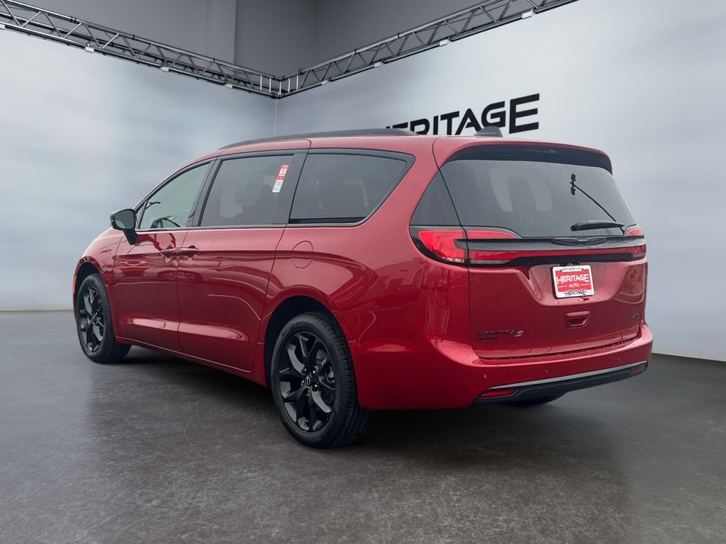 2026 Chrysler Pacifica PACIFICA SELECT AWD