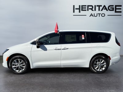 2027 Chrysler Pacifica PACIFICA SELECT AWD
