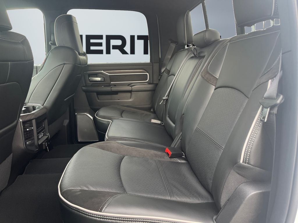 2026 RAM Ram 3500 RAM 3500 LARAMIE CREW CAB 4X4 8' BOX