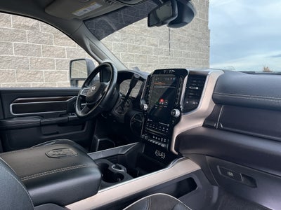 2024 RAM 3500 Laramie Crew Cab 4x4 8' Box