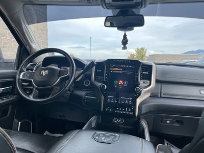 2024 RAM 3500 Laramie Crew Cab 4x4 8' Box