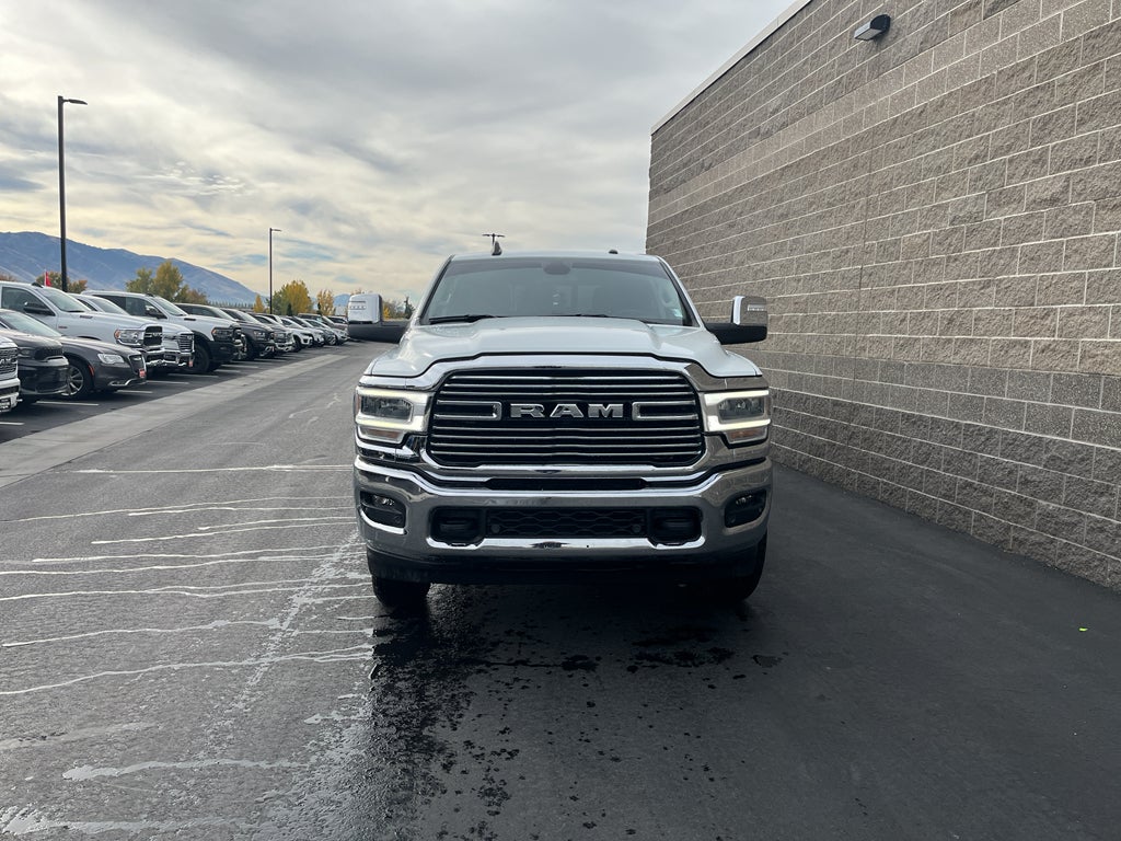 2024 RAM 3500 Laramie Crew Cab 4x4 8' Box