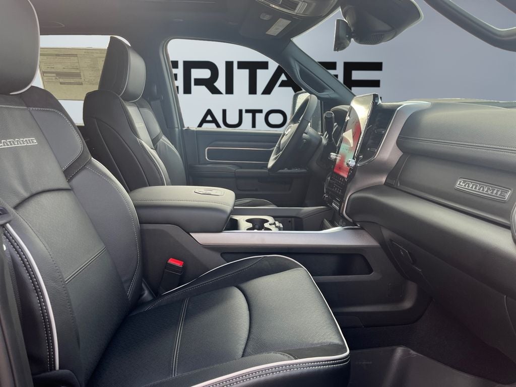 2026 RAM Ram 3500 RAM 3500 LARAMIE MEGA CAB 4X4 6'4' BOX