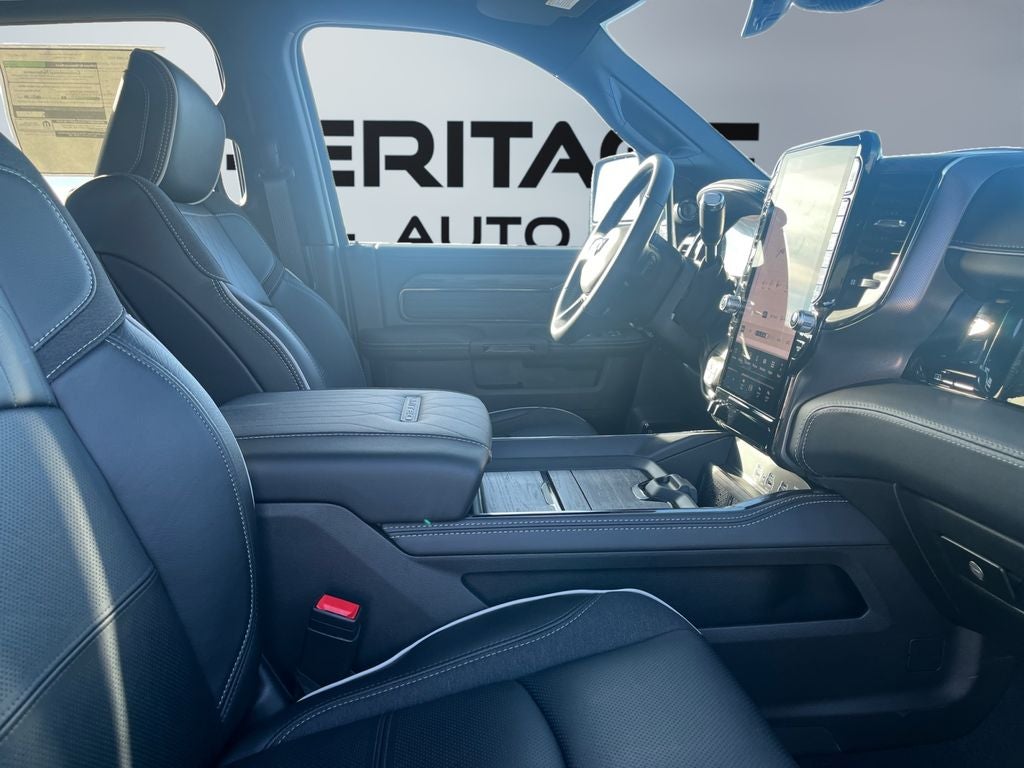 2026 RAM Ram 3500 RAM 3500 LIMITED CREW CAB 4X4 8' BOX