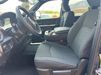 2025 RAM Ram 2500 RAM 2500 TRADESMAN CREW CAB 4X4 6'4' BOX