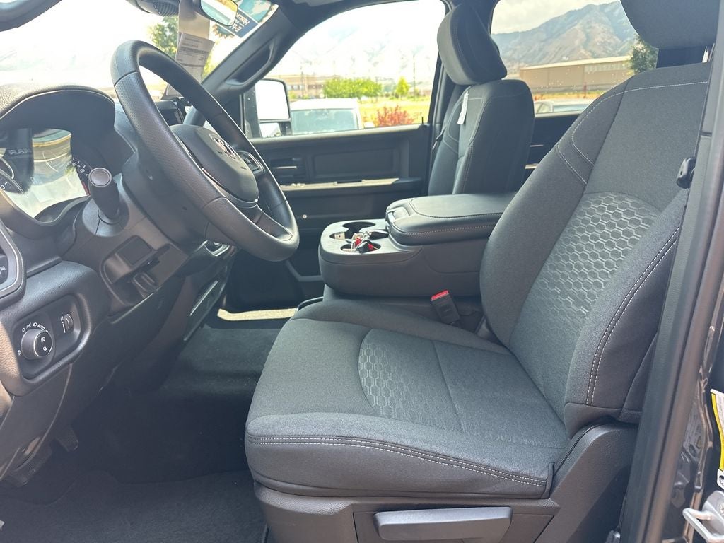 2025 RAM Ram 2500 RAM 2500 TRADESMAN CREW CAB 4X4 6'4' BOX