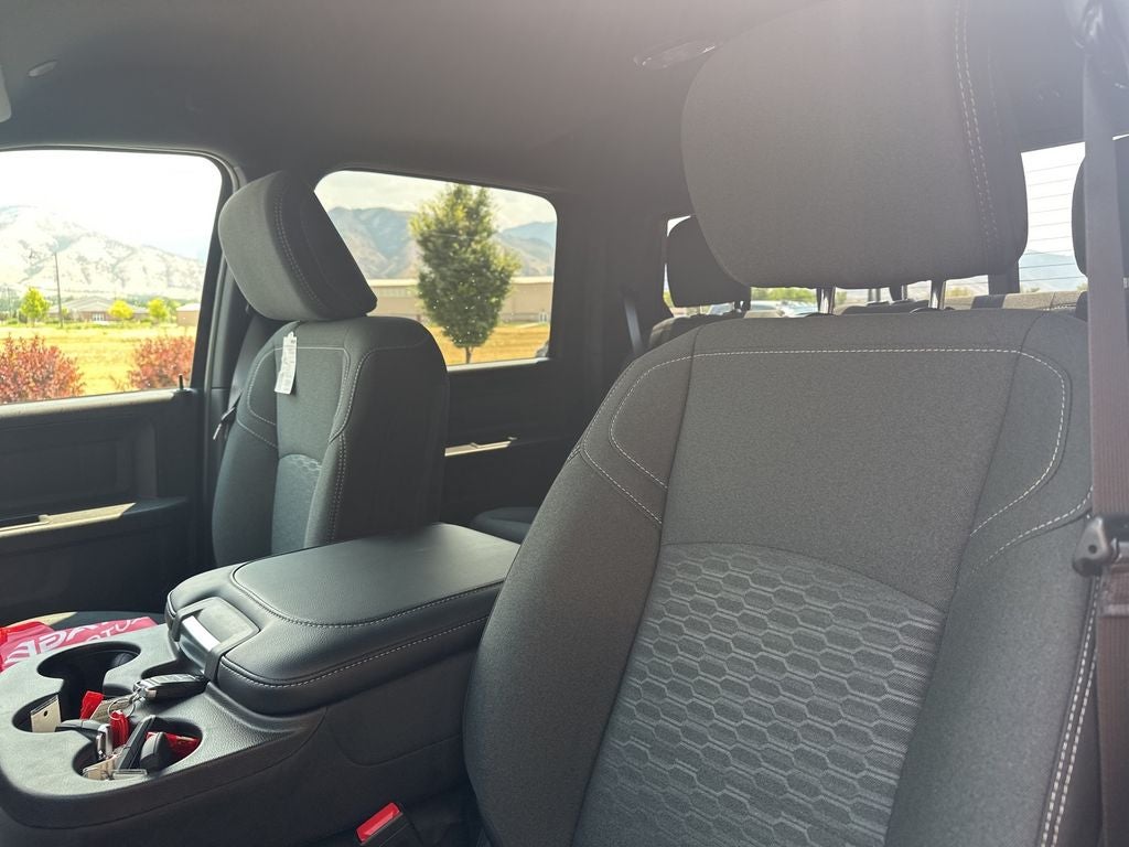 2025 RAM Ram 2500 RAM 2500 TRADESMAN CREW CAB 4X4 6'4' BOX