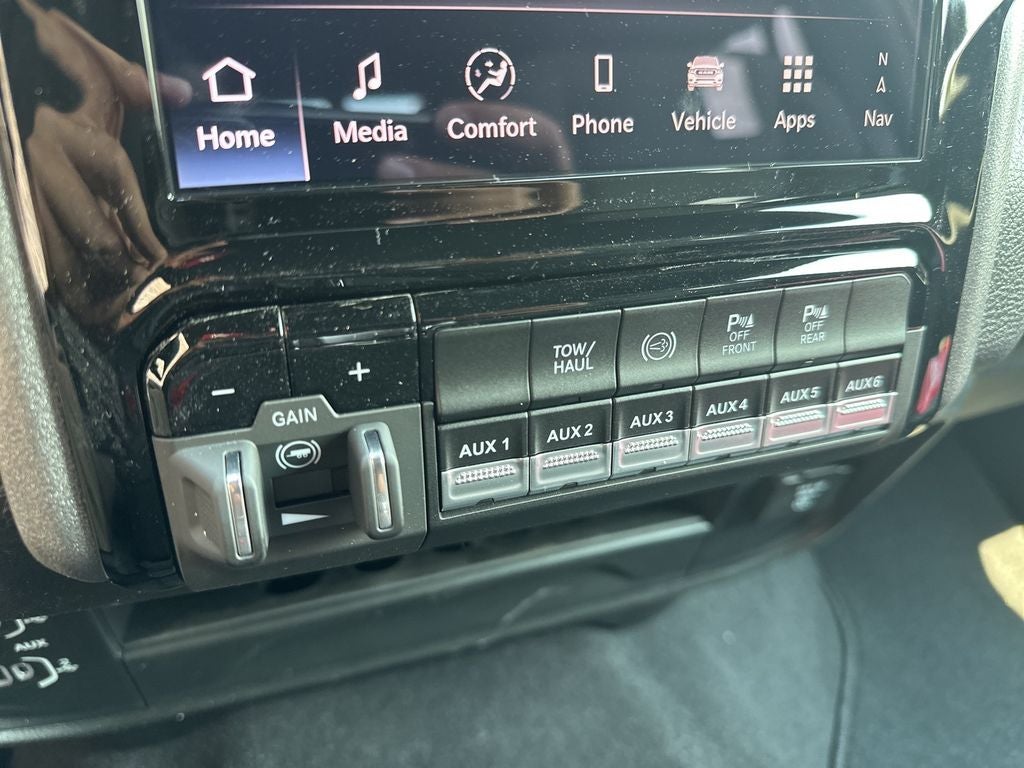 2025 RAM Ram 2500 RAM 2500 TRADESMAN CREW CAB 4X4 6'4' BOX