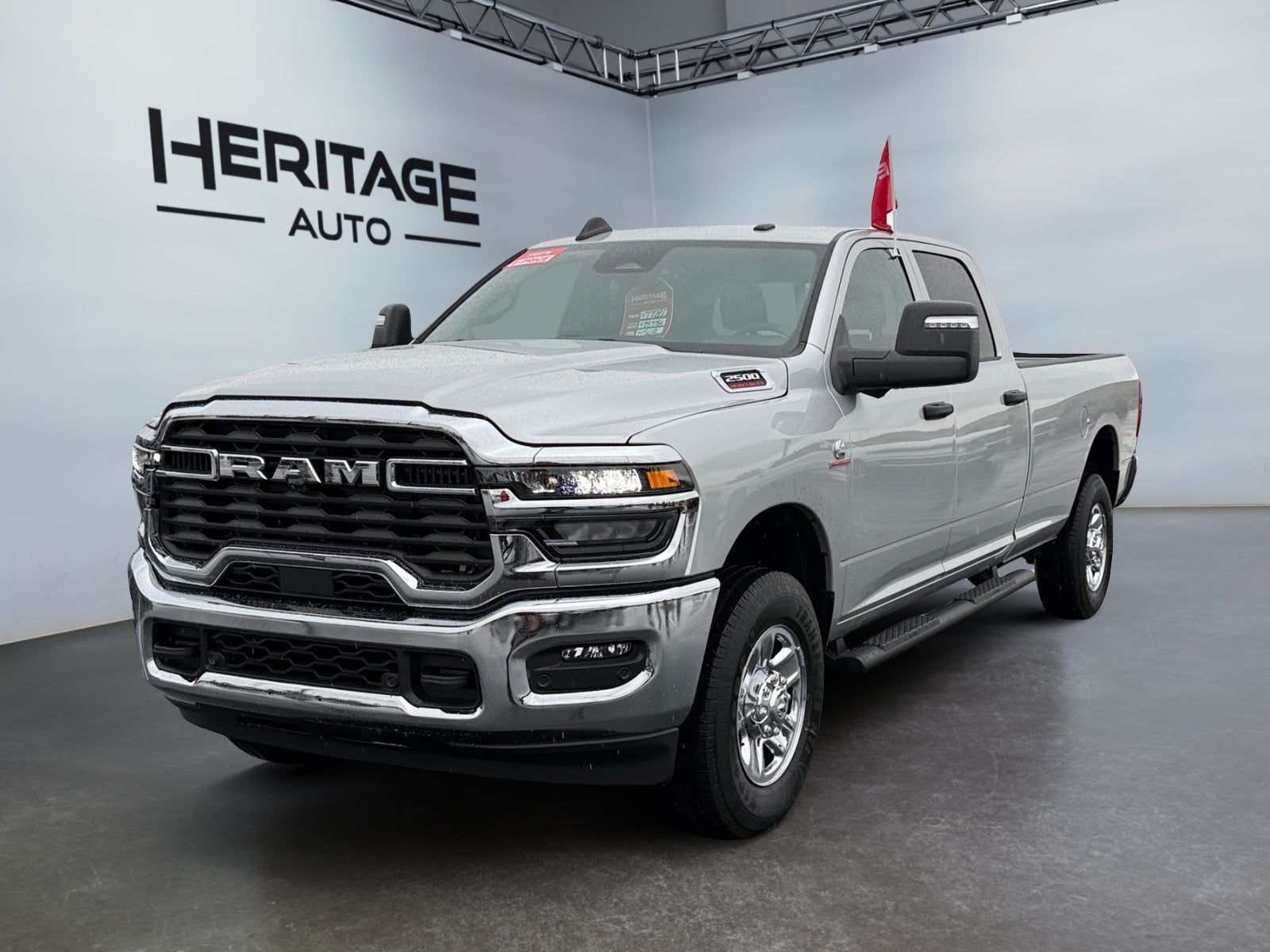 2027 RAM 2500 RAM 2500 TRADESMAN CREW CAB 4X4 8' BOX