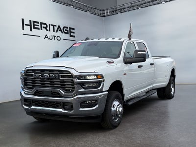 2026 RAM Ram 3500 RAM 3500 TRADESMAN CREW CAB 4X4 8' BOX