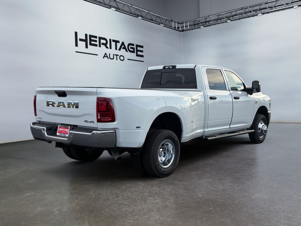 2026 RAM Ram 3500 RAM 3500 TRADESMAN CREW CAB 4X4 8' BOX