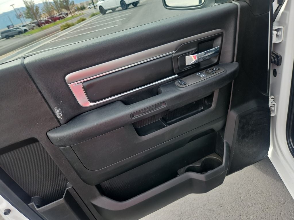 2023 RAM 1500 Tradesman Regular Cab 4x2 8' Box