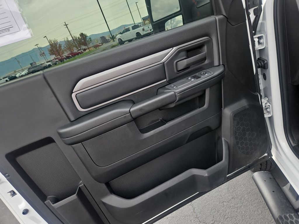 2026 RAM 2500 Tradesman Regular Cab 4x4 8' Box